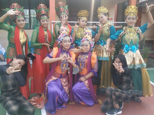 Keseruan Pekan Olahraga dan Seni di SMP Karang Arum